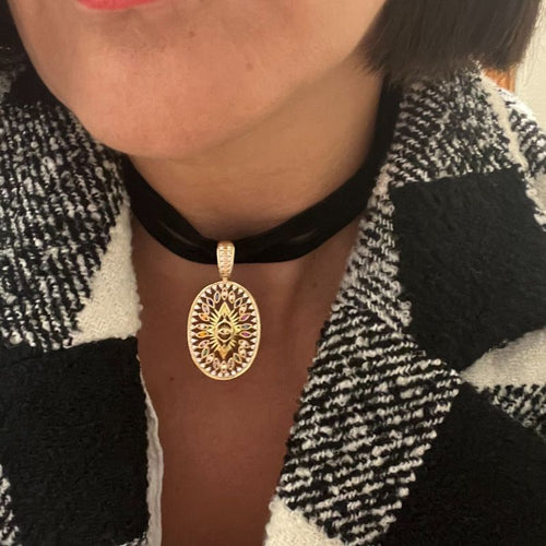 Choker Madonna