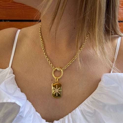 Collar placa estrella
